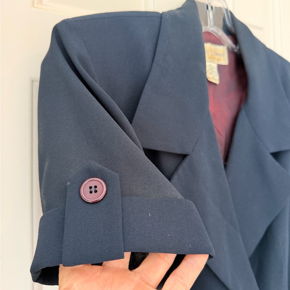Casual Corner Navy Double-Breasted Jacket/Blouse, Button Front, Belted, Sz 6 - Picture 5 of 12
